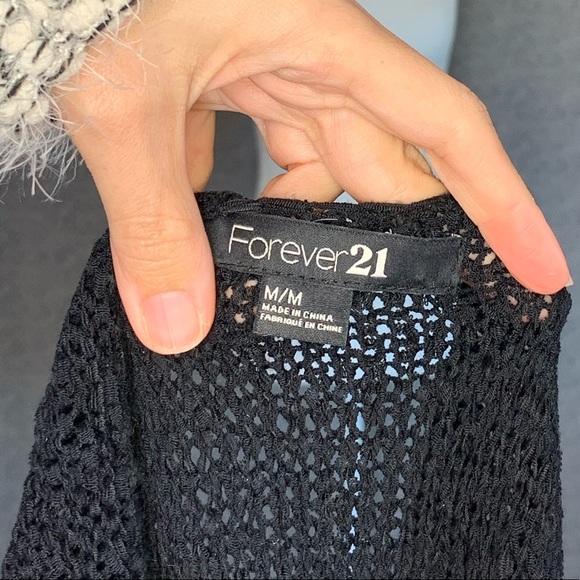 ✨💫Black Crochet Sweater Top💫✨ - Picture 4 of 4